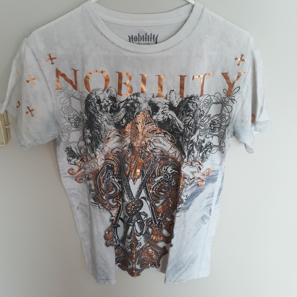 White Nobility Graphic Tee Medium
